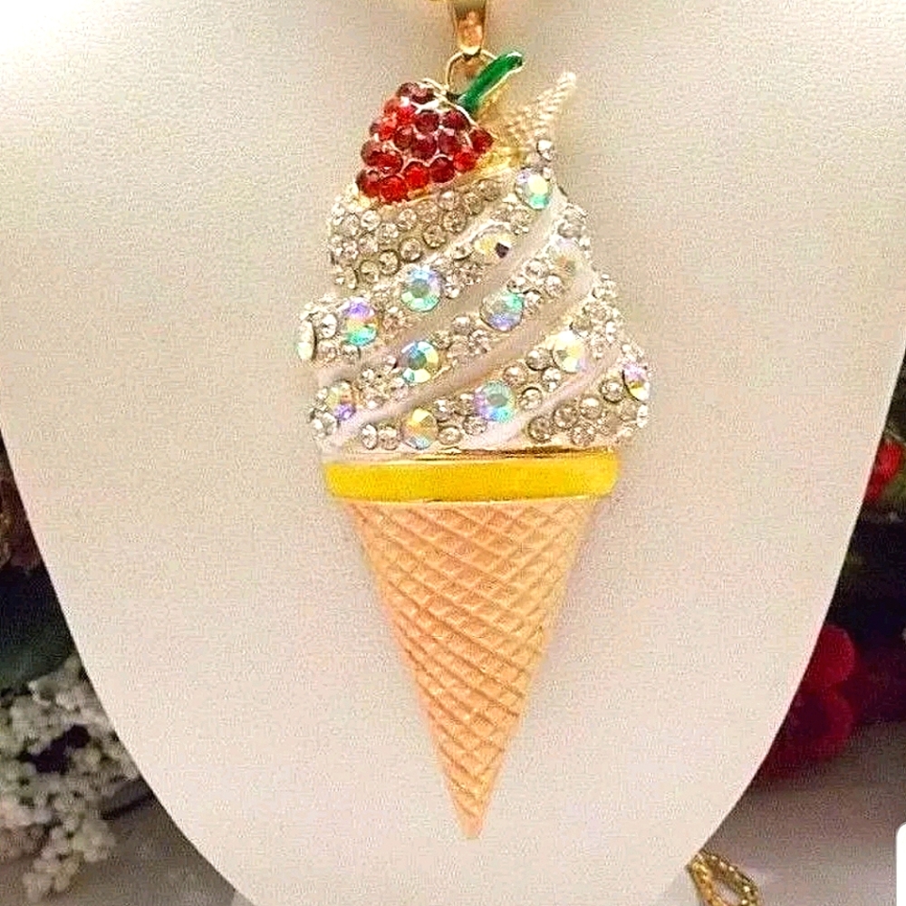 New-Crystal Ice Cream Cone Pendant/Brooch Necklace